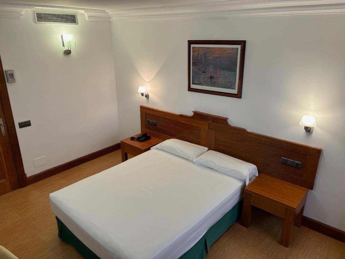 Gran Hotel Liber & Spa Playa Golf Noja Kültér fotó