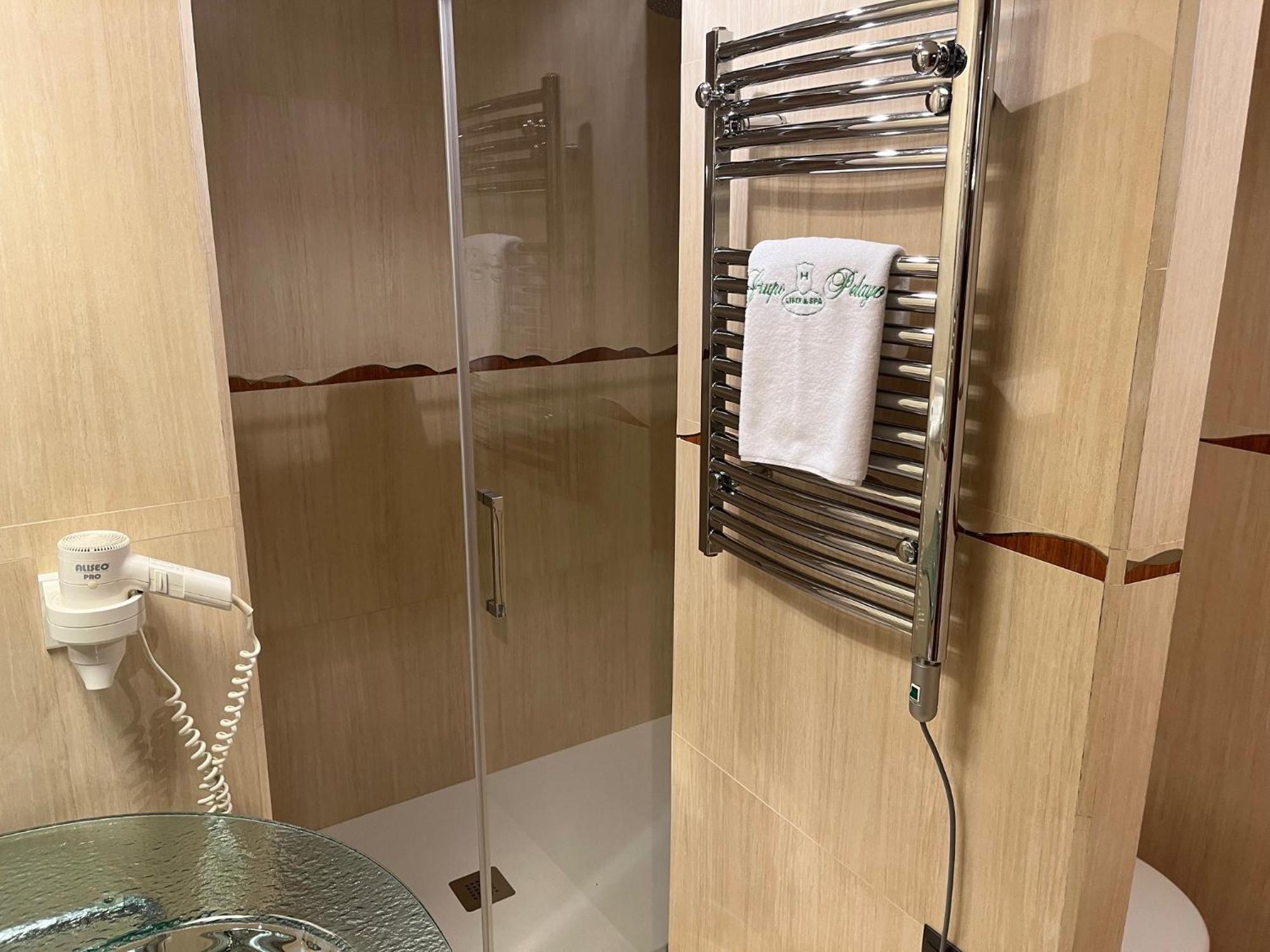 Gran Hotel Liber & Spa Playa Golf Noja Kültér fotó
