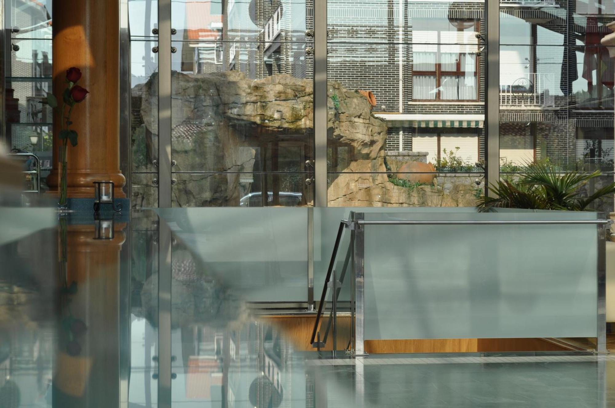 Gran Hotel Liber & Spa Playa Golf Noja Kültér fotó